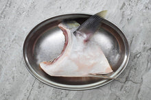 Load image into Gallery viewer, online seafood delivery for Hamachi Kama | はまちかま |
