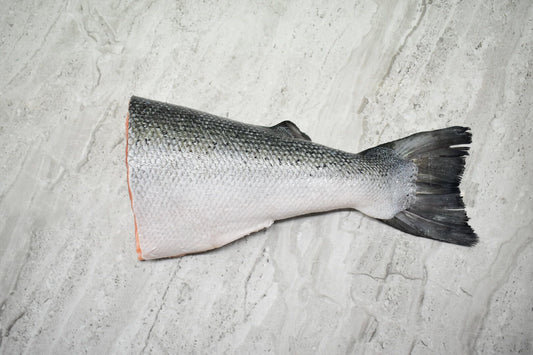 Salmon tail [WHOLE]